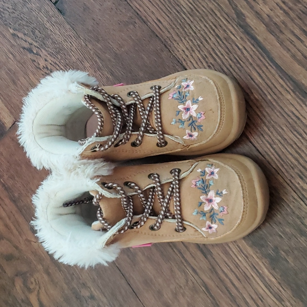 Carters Boots